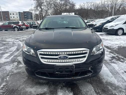 2011 Ford Taurus 4dr Sdn SHO AWD