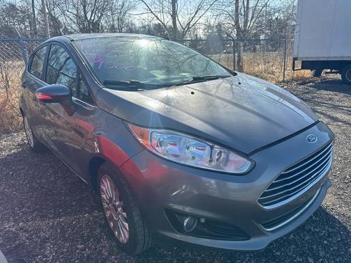 2014 Ford Fiesta 5dr HB Titanium
