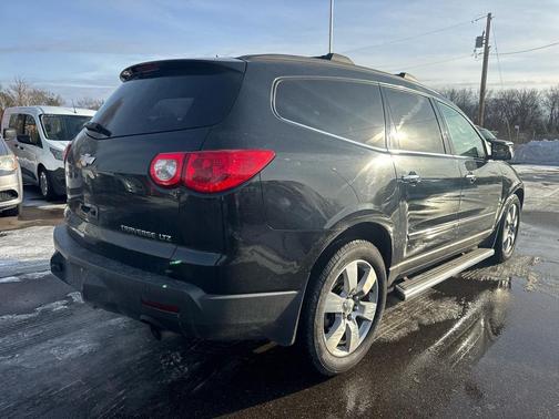 2011 Chevrolet Traverse LTZ