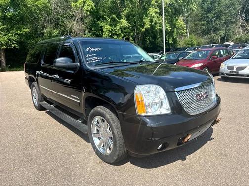 2010 GMC Yukon XL Denali