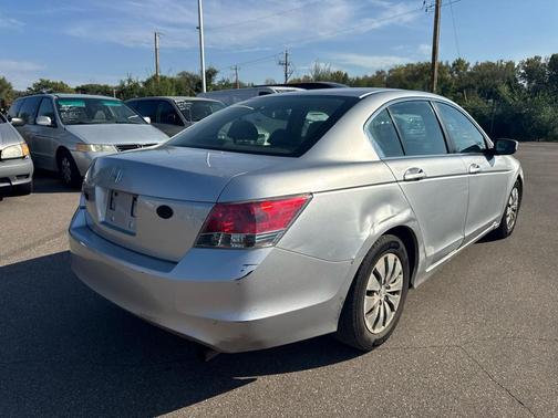 2009 Honda Accord 4dr I4 Auto LX