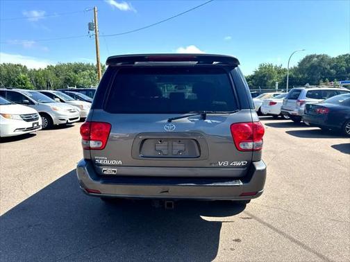 2005 Toyota Sequoia Limited