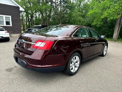 2012 Ford Taurus 4dr Sdn SEL FWD