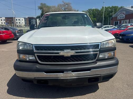 White 2007 Chevrolet Silverado 1500 Work Truck