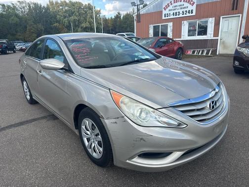 2011 Hyundai SONATA GLS