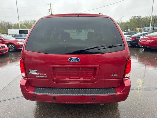 Burgundy 2005 Ford Freestar SEL