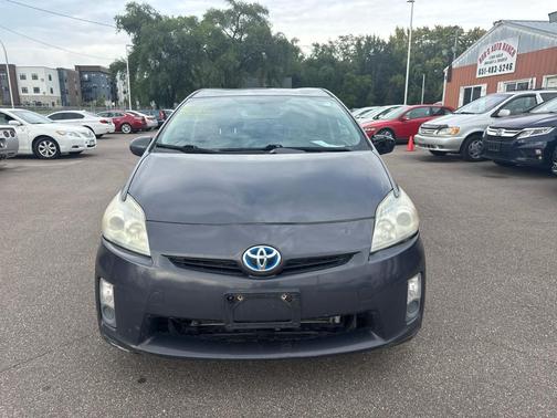 2010 Toyota Prius III