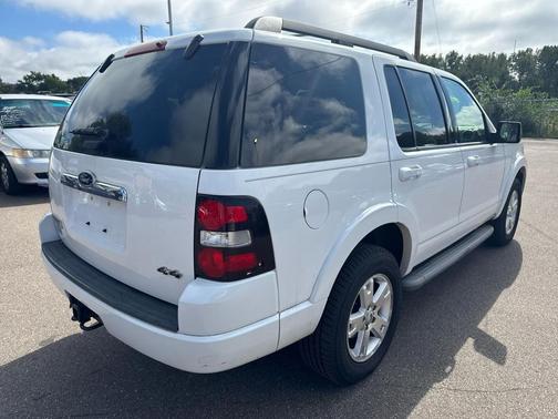 2010 Ford Explorer XLT