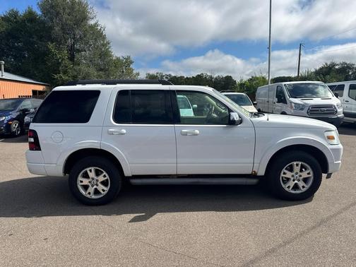 2010 Ford Explorer XLT