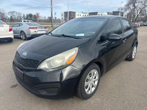 Black 2015 Kia Rio LX