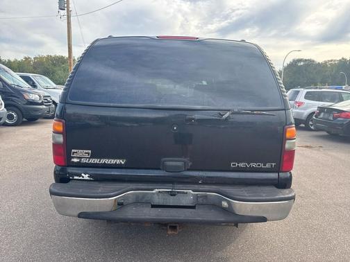 2002 Chevrolet Suburban 1500 LS