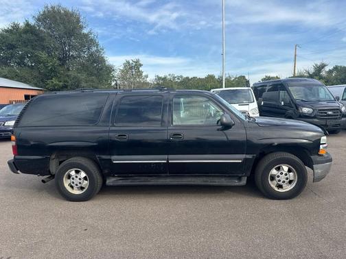 2002 Chevrolet Suburban 1500 LS