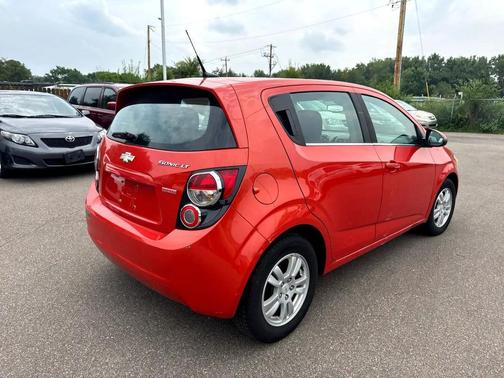 2012 Chevrolet Sonic 1LT