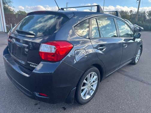 2013 Subaru Impreza 2.0i Premium