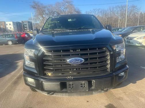 2016 Ford F-150 4WD SuperCrew 145'' King Ranch
