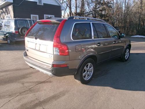 2010 Volvo XC90 V8