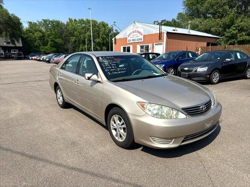 2005 Toyota Camry XLE V6
