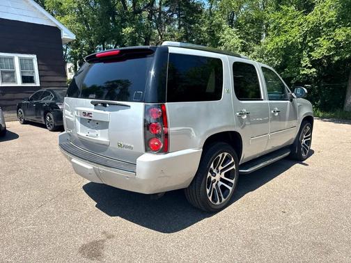 2011 GMC Yukon Hybrid Denali