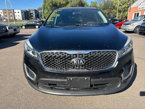 2017 Kia Sorento L