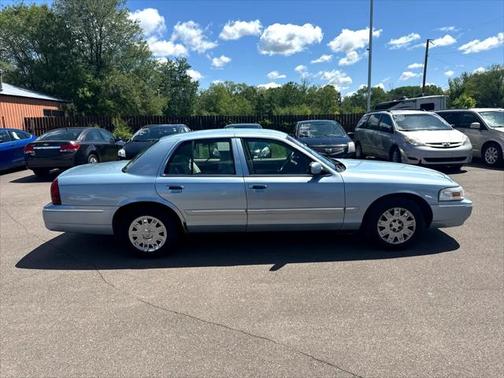 2007 Mercury Grand Marquis 4dr Sdn GS