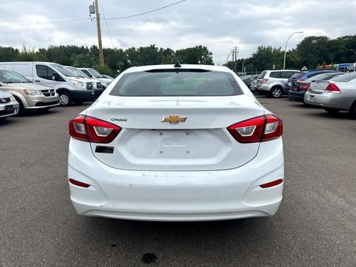 2019 Chevrolet Cruze LS