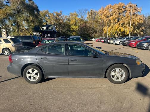 2008 Pontiac Grand Prix Base