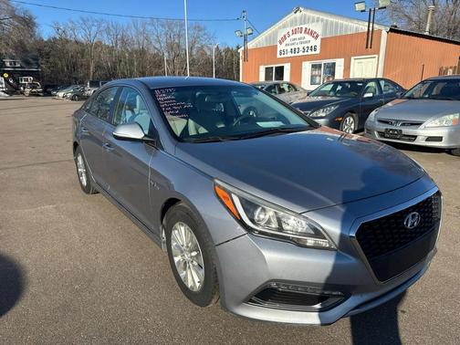 2016 Hyundai SONATA Hybrid SE
