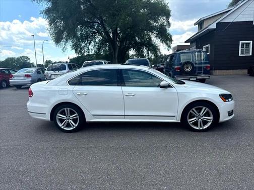 2015 Volkswagen Passat 2.0L TDI DSG SE w/Sunroof