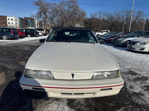 1992 Pontiac Sunbird 2dr Convertible SE