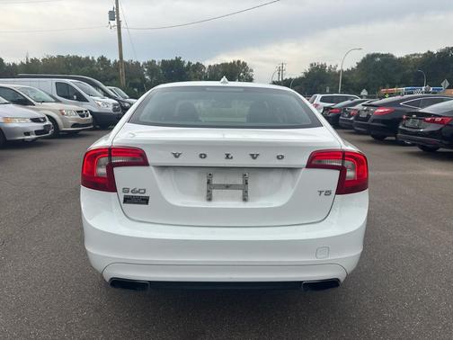 2014 Volvo S60 T5