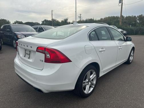 2014 Volvo S60 T5