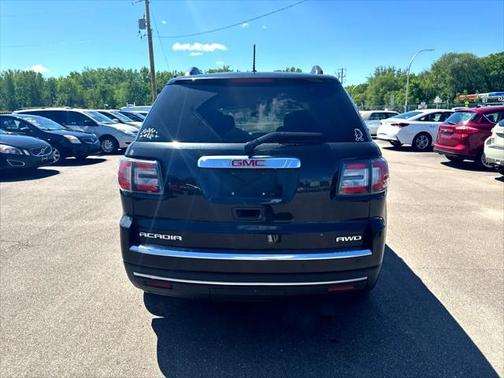 2015 GMC Acadia SLE-2
