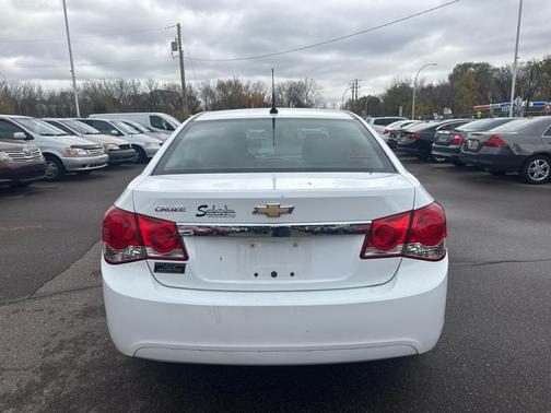 2013 Chevrolet Cruze LS