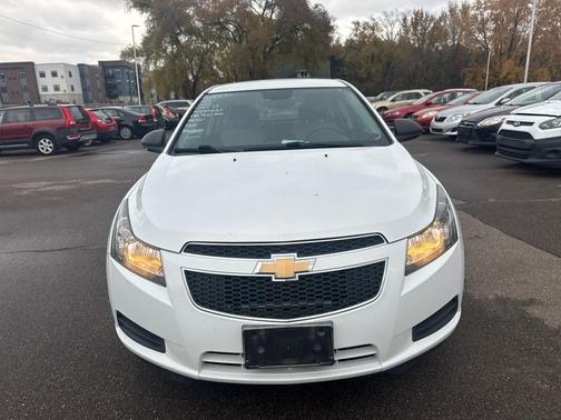 2013 Chevrolet Cruze LS