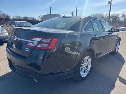 2014 Ford Taurus 4dr Sdn SEL AWD