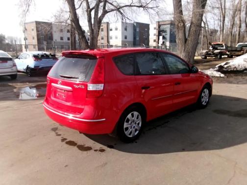 2010 Hyundai Elantra Touring GLS