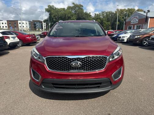 2016 Kia Sorento LX