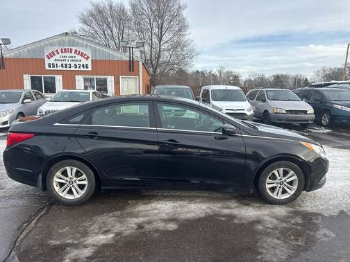 2013 Hyundai SONATA GLS