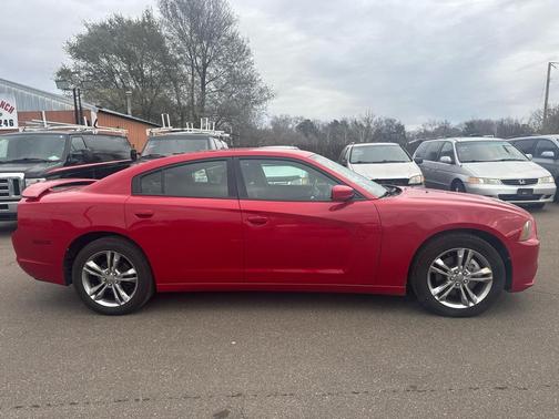 2012 Dodge Charger SXT