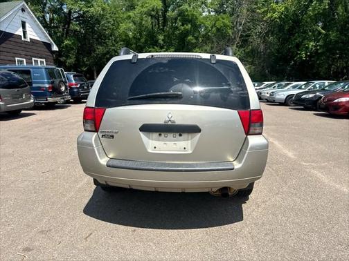 2007 Mitsubishi Endeavor FWD 4dr LS
