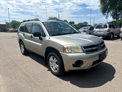 2007 Mitsubishi Endeavor FWD 4dr LS