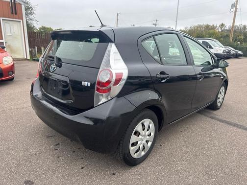 2012 Toyota Prius c Three