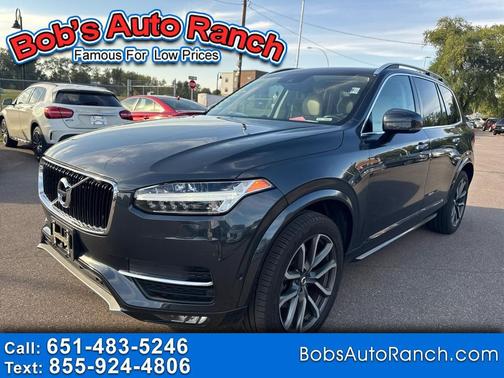 2016 Volvo XC90 T6 Momentum