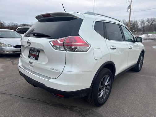 2016 Nissan Rogue SL