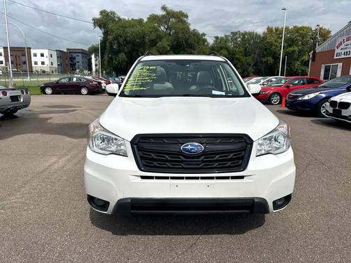 2016 Subaru Forester 2.5i Touring