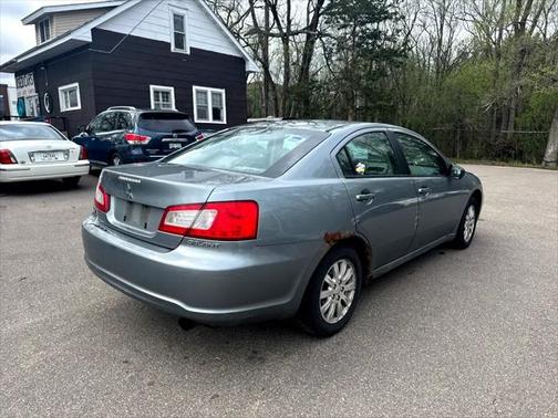 2009 Mitsubishi Galant Base