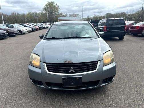 2009 Mitsubishi Galant Base
