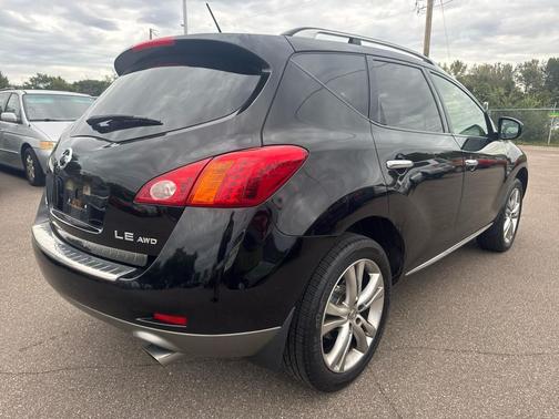 2010 Nissan Murano LE