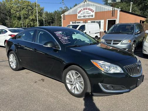 Dark Green 2016 Buick Regal Turbo Premium II