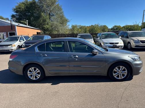 2012 Honda Accord 4dr I4 Auto LX Premium